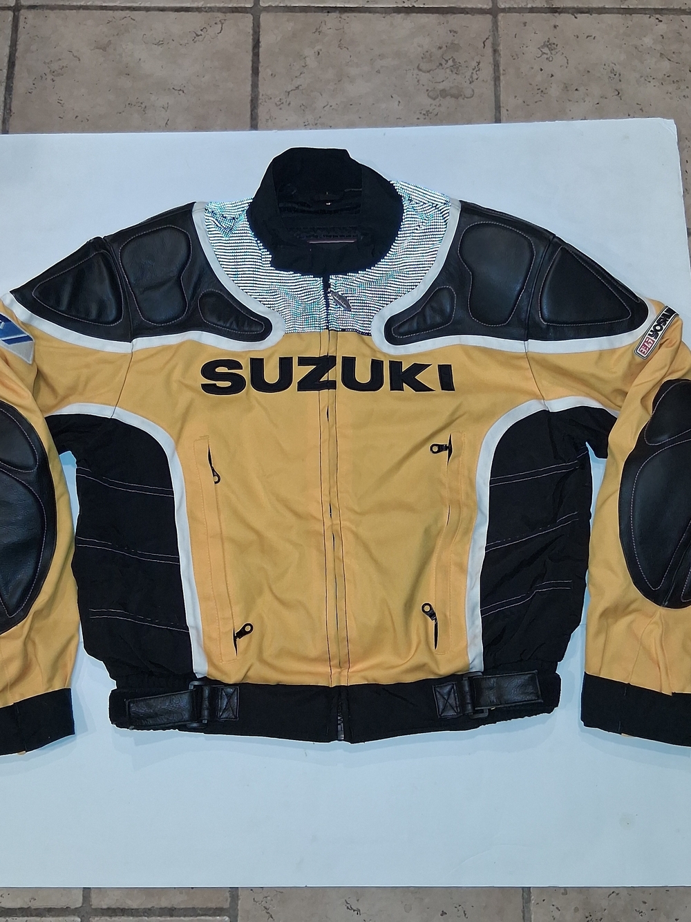 Suzuki Gold and Black Motorcyvle Jacket L
